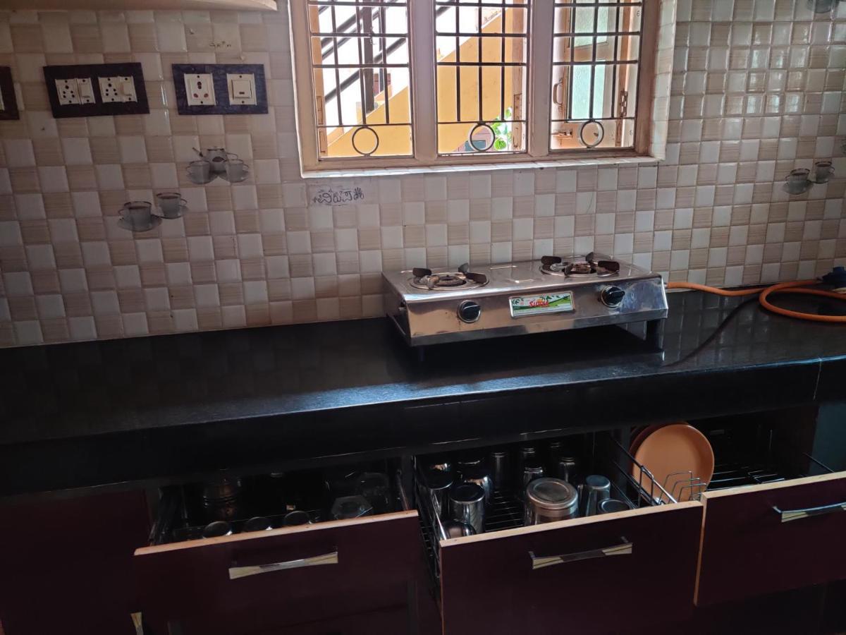 האמפי Vinod Home Villa מראה חיצוני תמונה