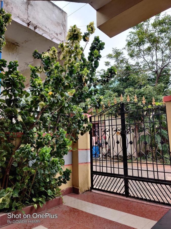 האמפי Vinod Home Villa מראה חיצוני תמונה