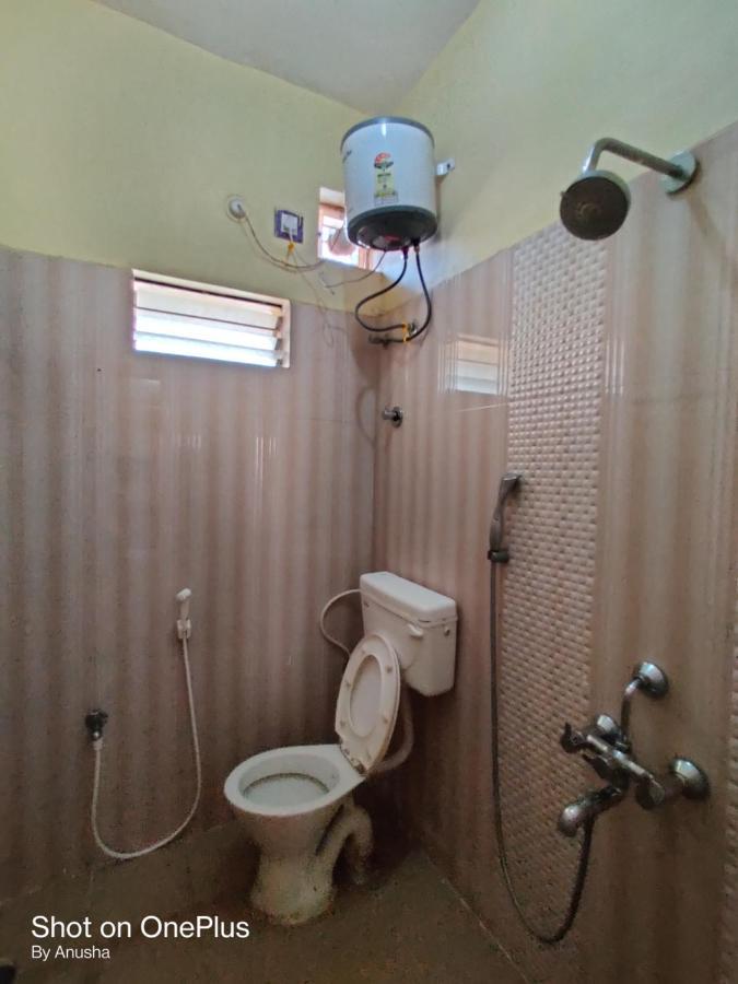 האמפי Vinod Home Villa מראה חיצוני תמונה