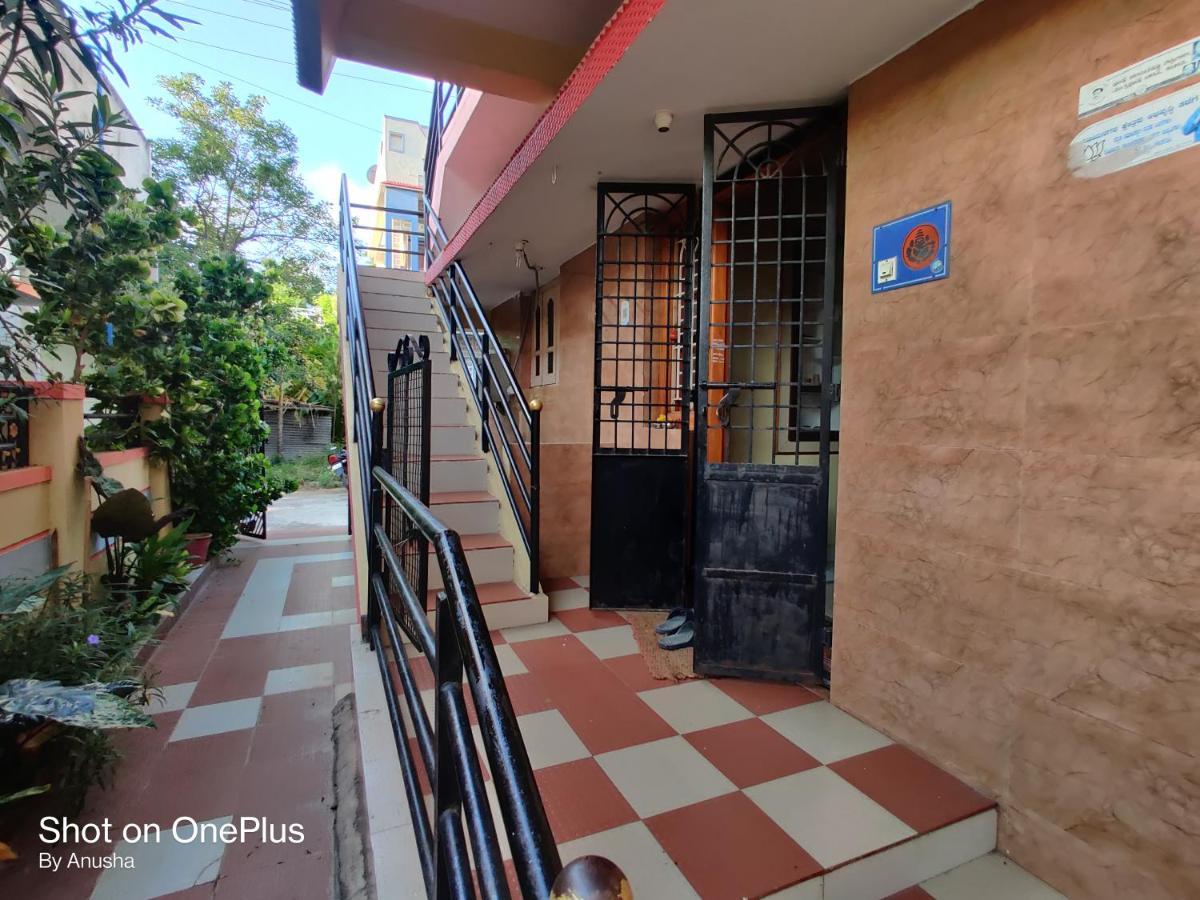 האמפי Vinod Home Villa מראה חיצוני תמונה
